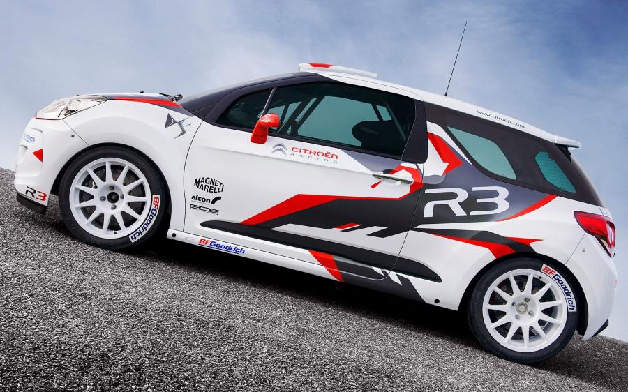  Citroen DS3 R3 2010 года  (фото 12 из 18)